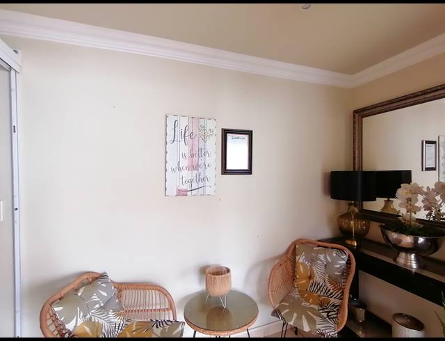 3 BEDROOM FREEHOLD FOR SALE IN MEIRINGSPARK
